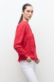 Camisa puntillas y bordados rojo