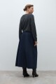 Falda oversized azul marino