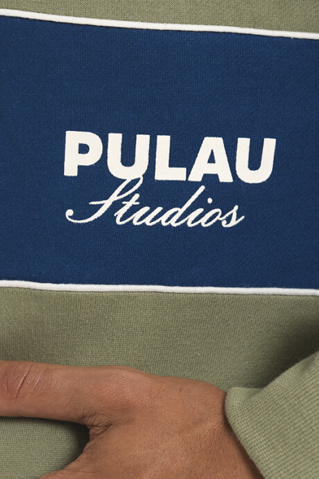 Buzo Pulau Polwy Verde