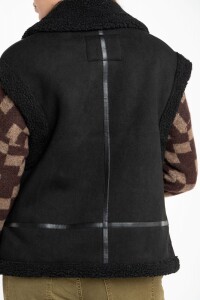 Chaleco Gamulan Negro