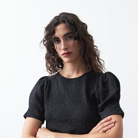 REMERA TOKUSHIMA Negro