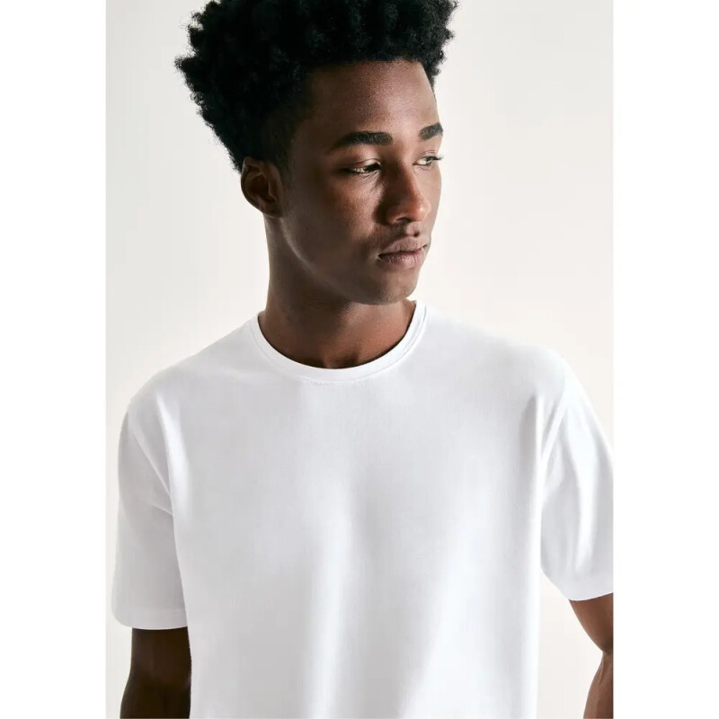 CAMISETA MM MASC BRANCO