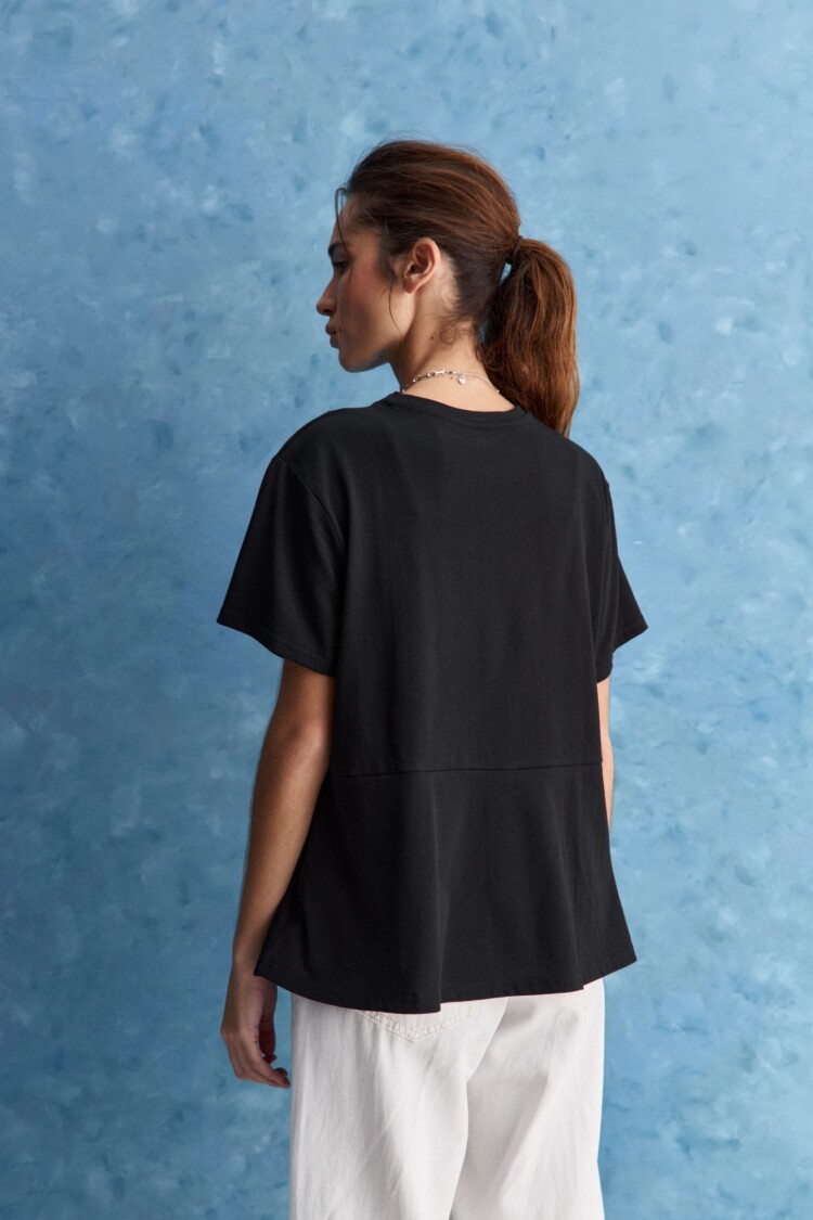 REMERA CASENTINO Negro