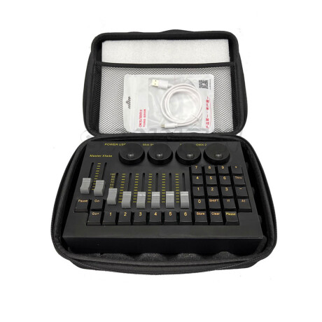 CONSOLA DE ILUMINACION MINI COMMAND WING CONSOLA DE ILUMINACION MINI COMMAND WING