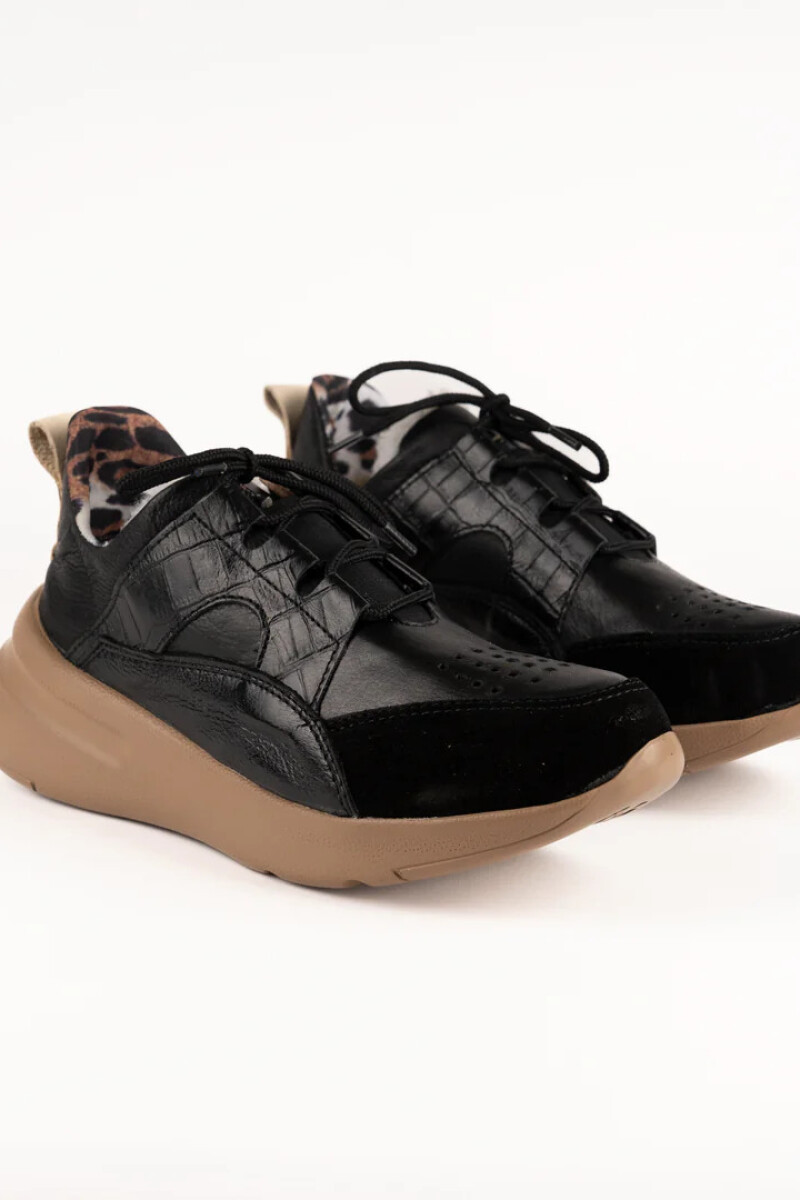 DEPORTIVO IVY Negro corderito