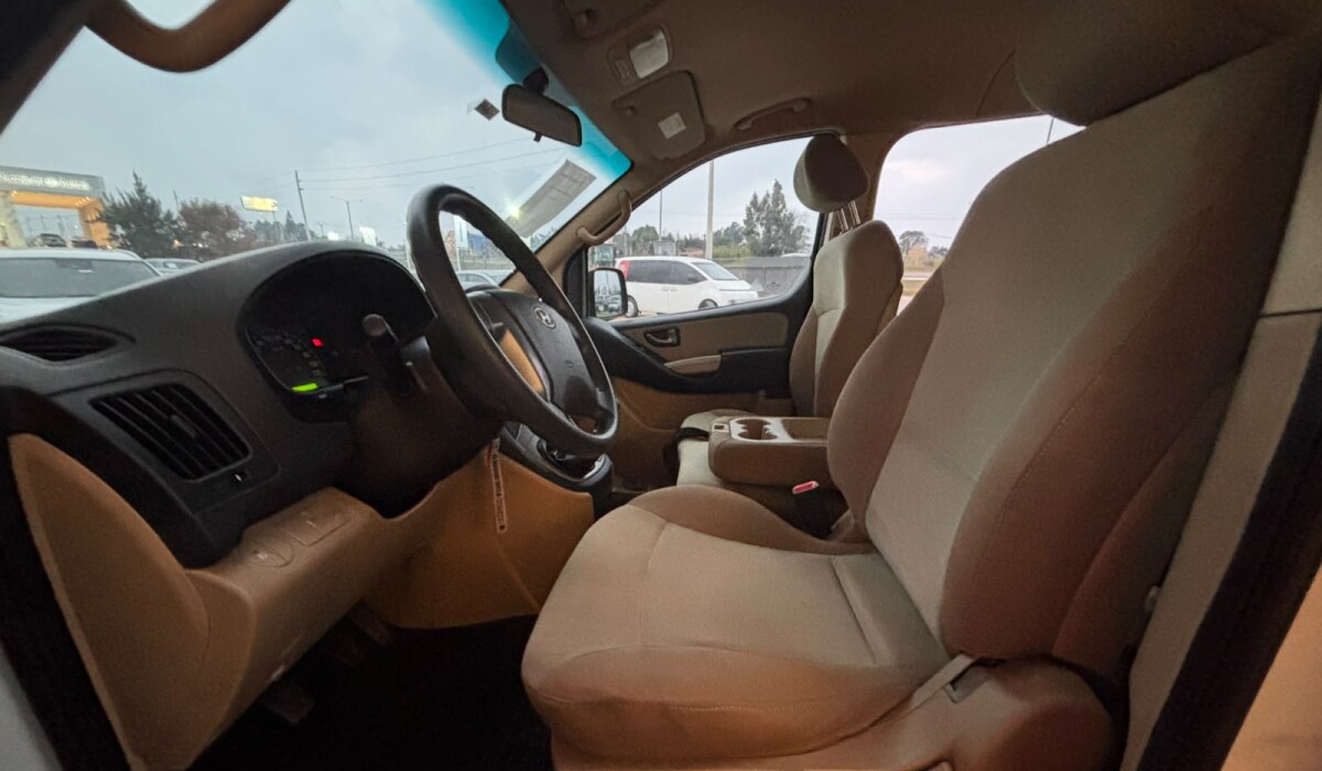 Hyundai H1 Nafta Mbus - 2014 Hyundai H1 Nafta Mbus - 2014