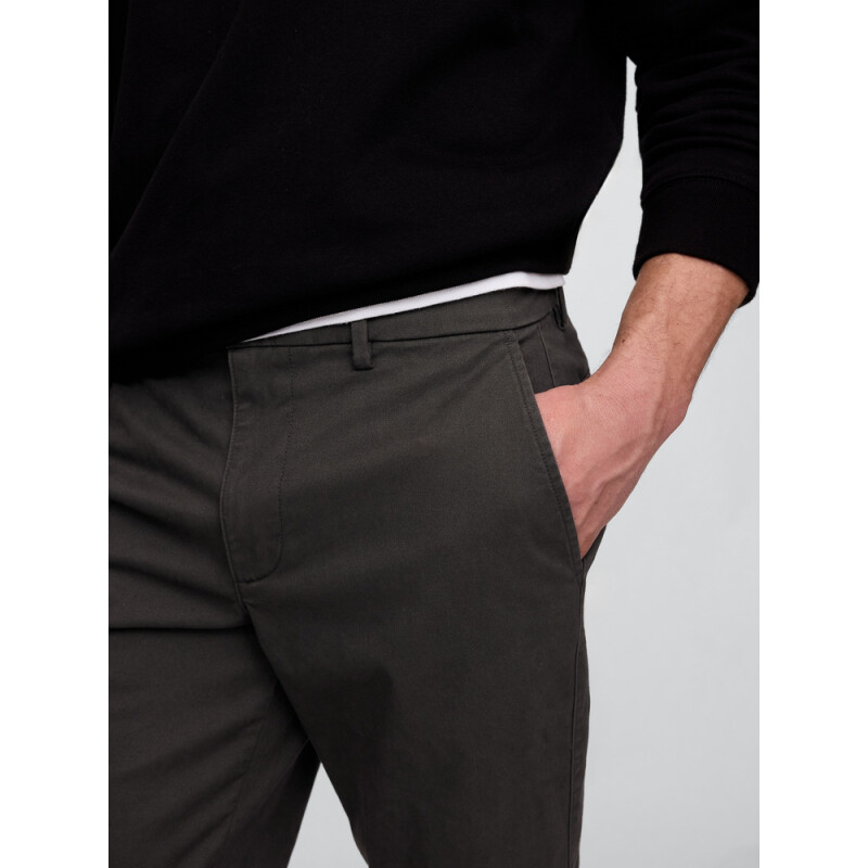 V-ESSENTIAL KHAKI STRAIGHT FIT SOFT BLACK V2