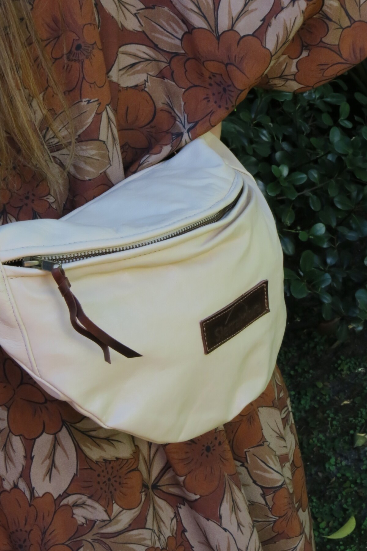 Leather Fanny Pack Avellana