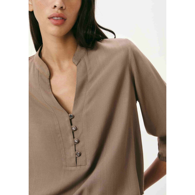 BLUSA FEM MARROM MEDIO