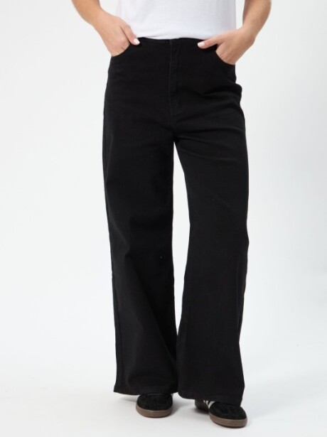 PANTALÓN RUEDO NEGRO