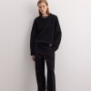 Pantalón Essence Negro