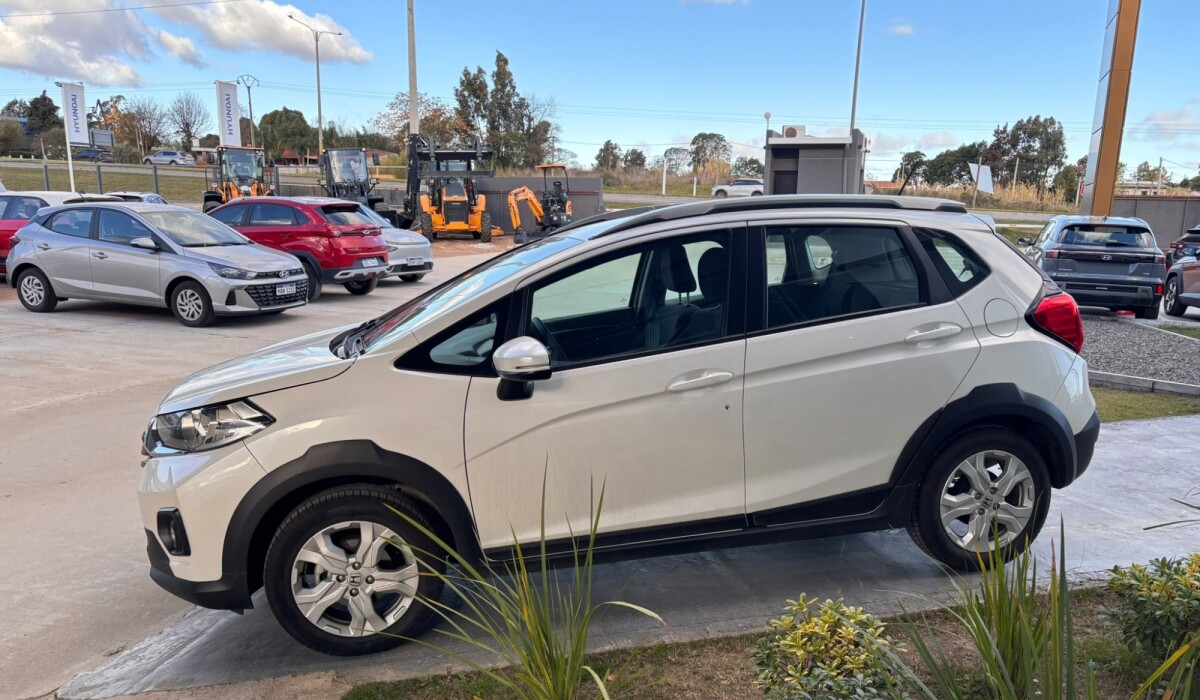 Honda WRV 1.5 LX MT - 2025 Honda WRV 1.5 LX MT - 2025