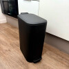 Tacho cesto de basura 16L rectangular con tapa a pedal Tacho cesto de basura 16L rectangular con tapa a pedal