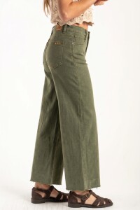 Flare Wide Leg Lavado Oliva