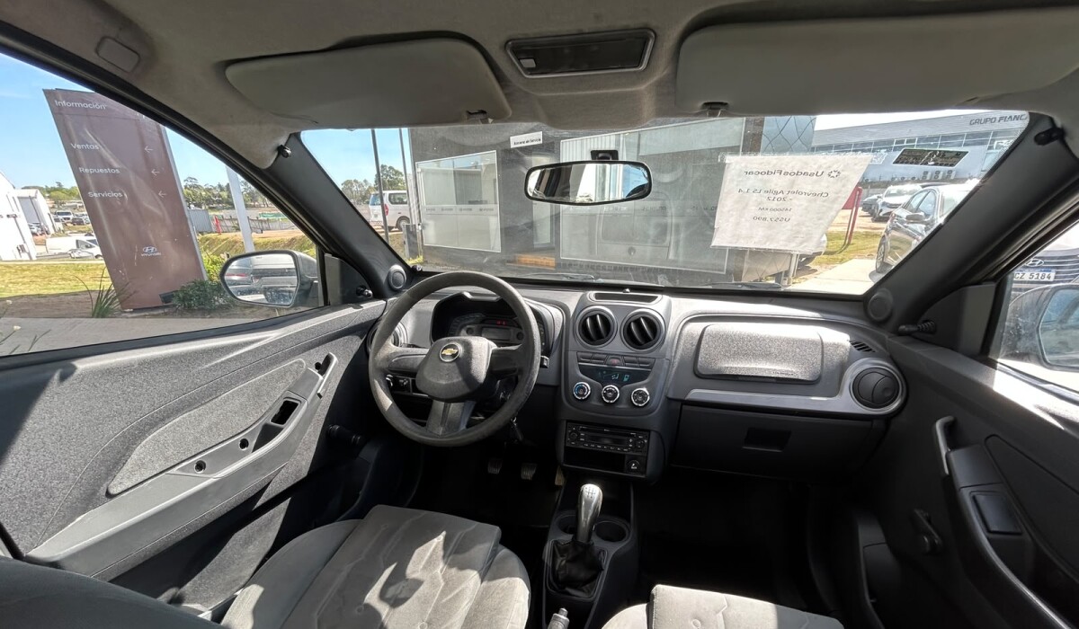 Chevrolet Agile LS 1.4 - 2012 Chevrolet Agile LS 1.4 - 2012