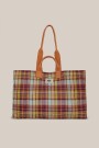 BOLSO TOTE SECRET CHECKS A CUA Marron