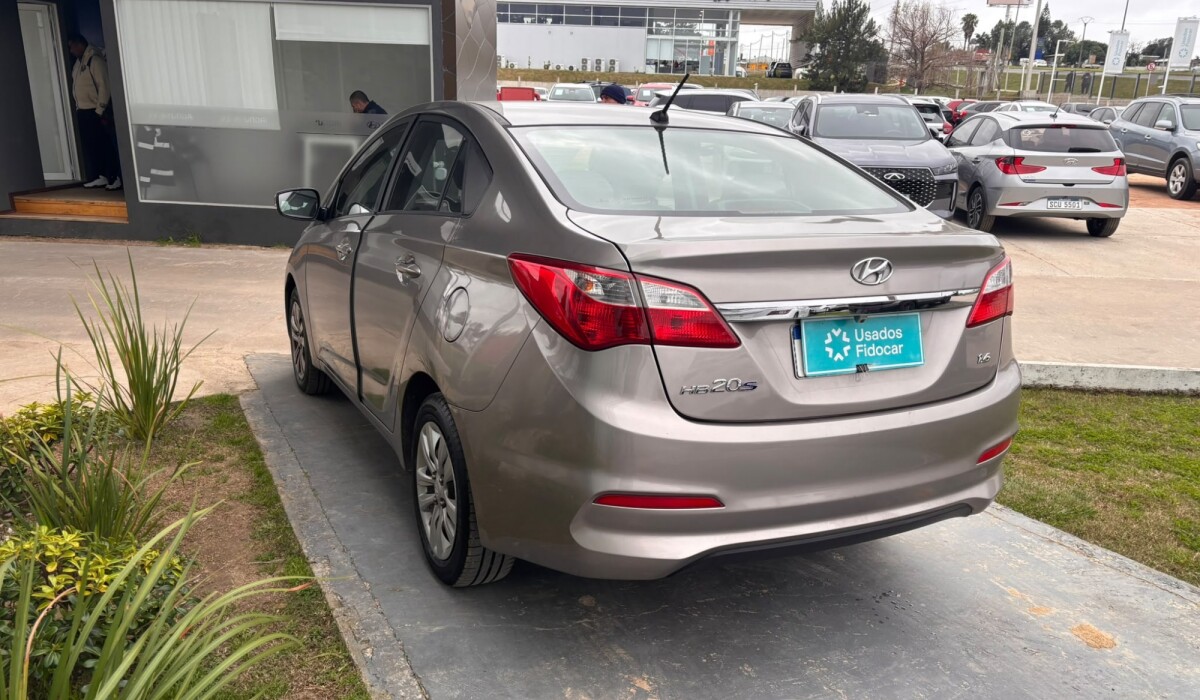 Hyundai HB20S 1.6 Comfort Plus - 2018 Hyundai HB20S 1.6 Comfort Plus - 2018