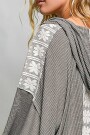 REMERA HOODIE Gris