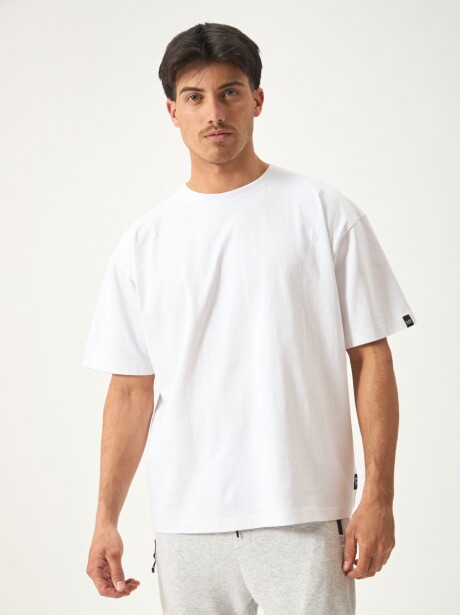 REMERA BORA BLANCO