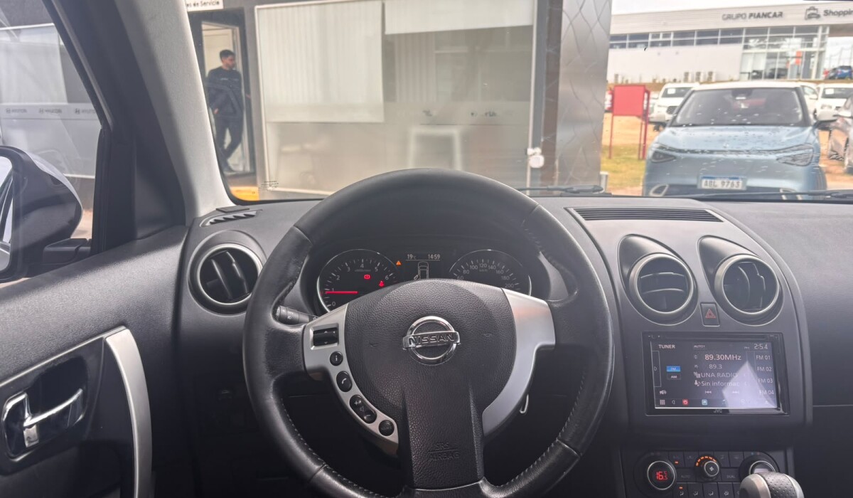 Nissan Qashqai Extra full Advance AT - 2013 Nissan Qashqai Extra full Advance AT - 2013