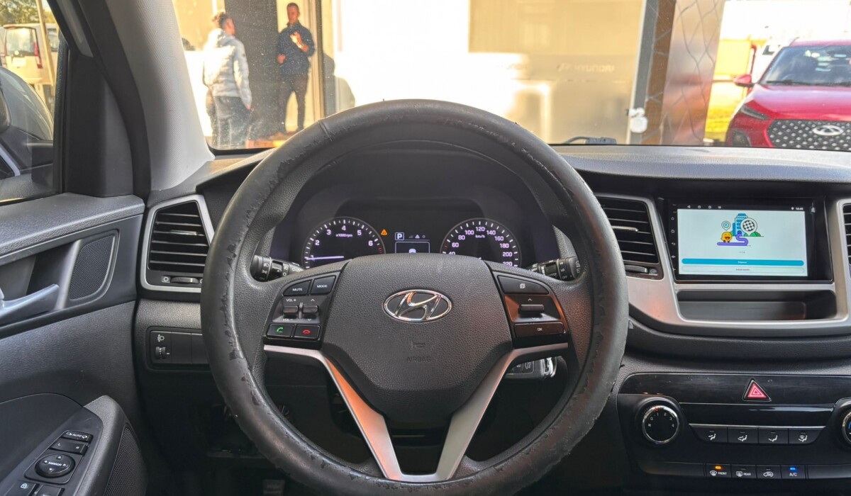 Hyundai Tucson 2.0 Sport AT - 2016 Hyundai Tucson 2.0 Sport AT - 2016
