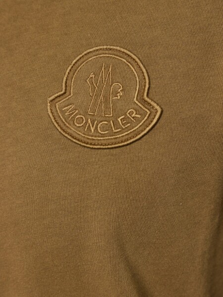MONCLER - Remera de algodón con logo 242