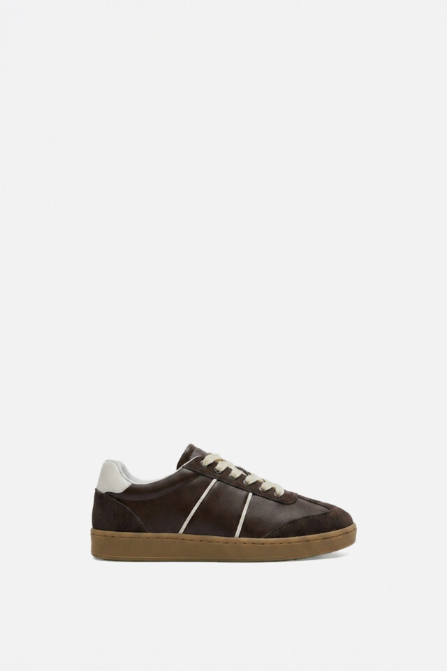 Zapatilla combinada chocolate