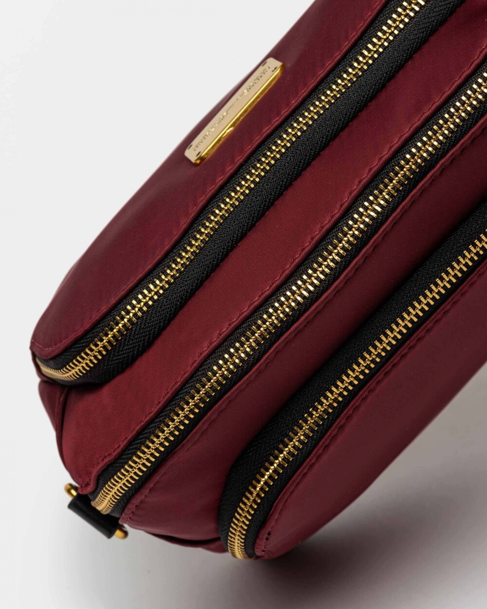 Bandolera Bolt en Nylon Bordeaux