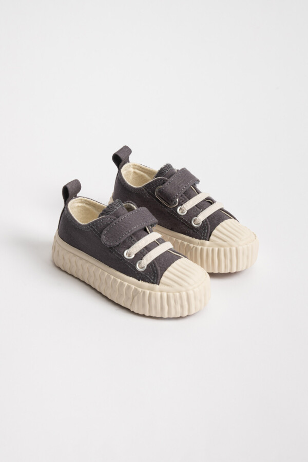 Zapatilla deportiva deportiva acordonada Gris
