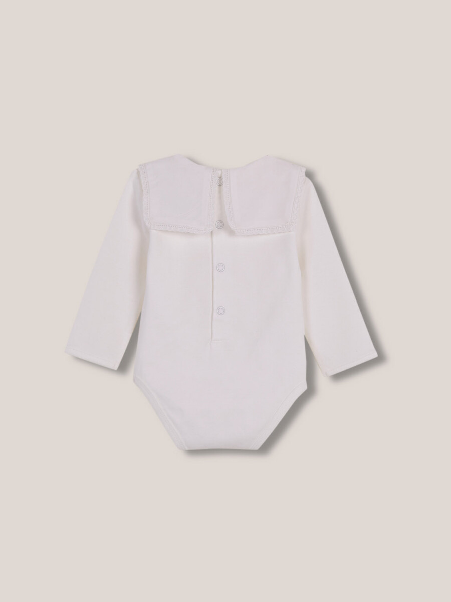 Body Cuello Bordado Blanco Roto