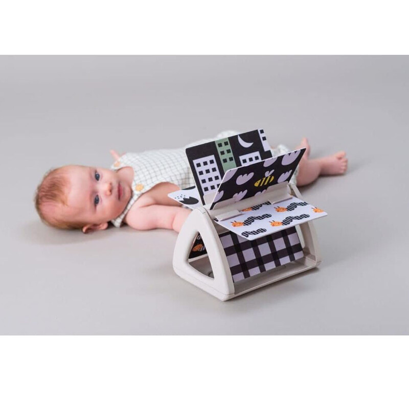 Libro de actividades para girar Taf Toys Libro de actividades para girar Taf Toys