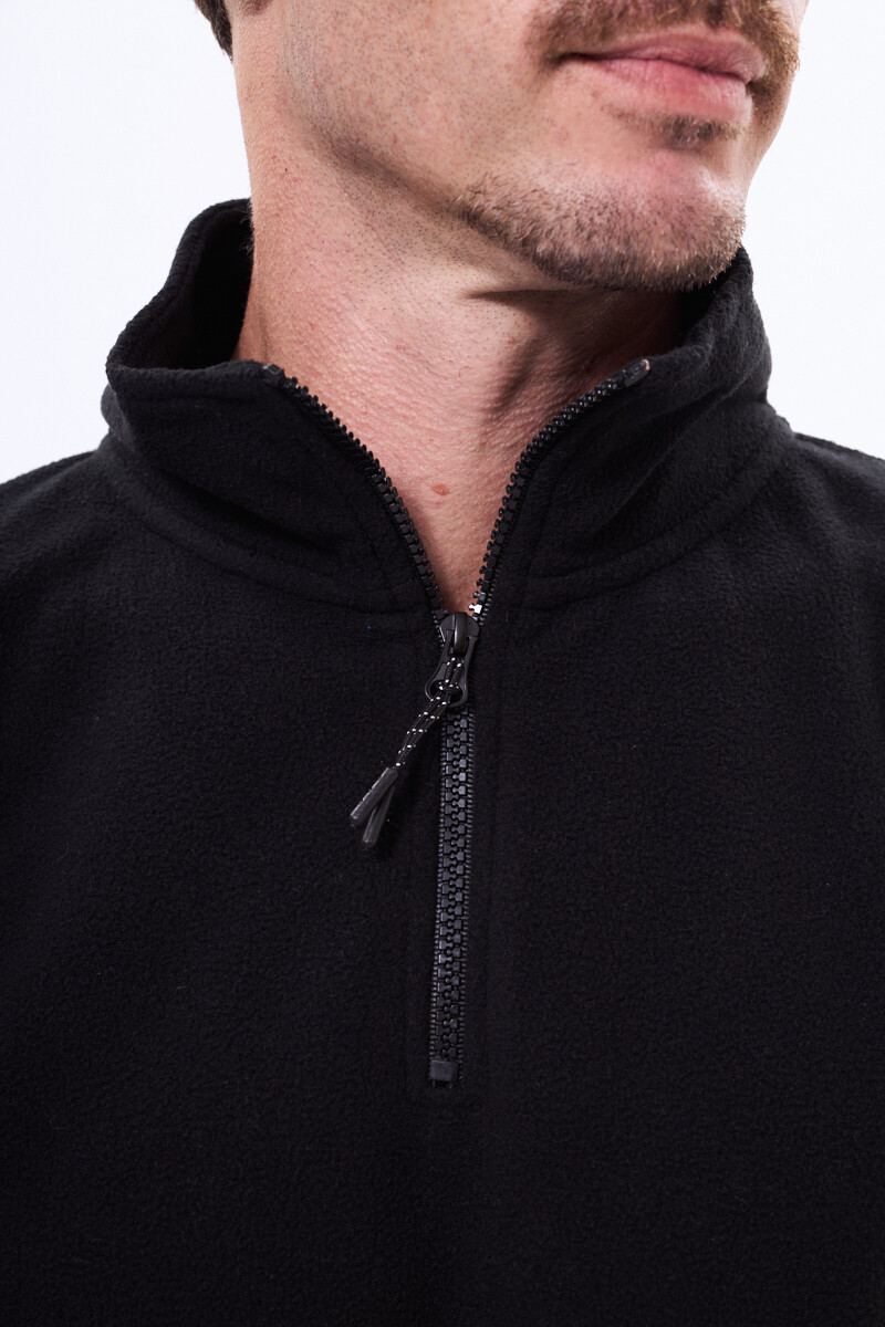 Buzo de Micro Polar Cesares Negro