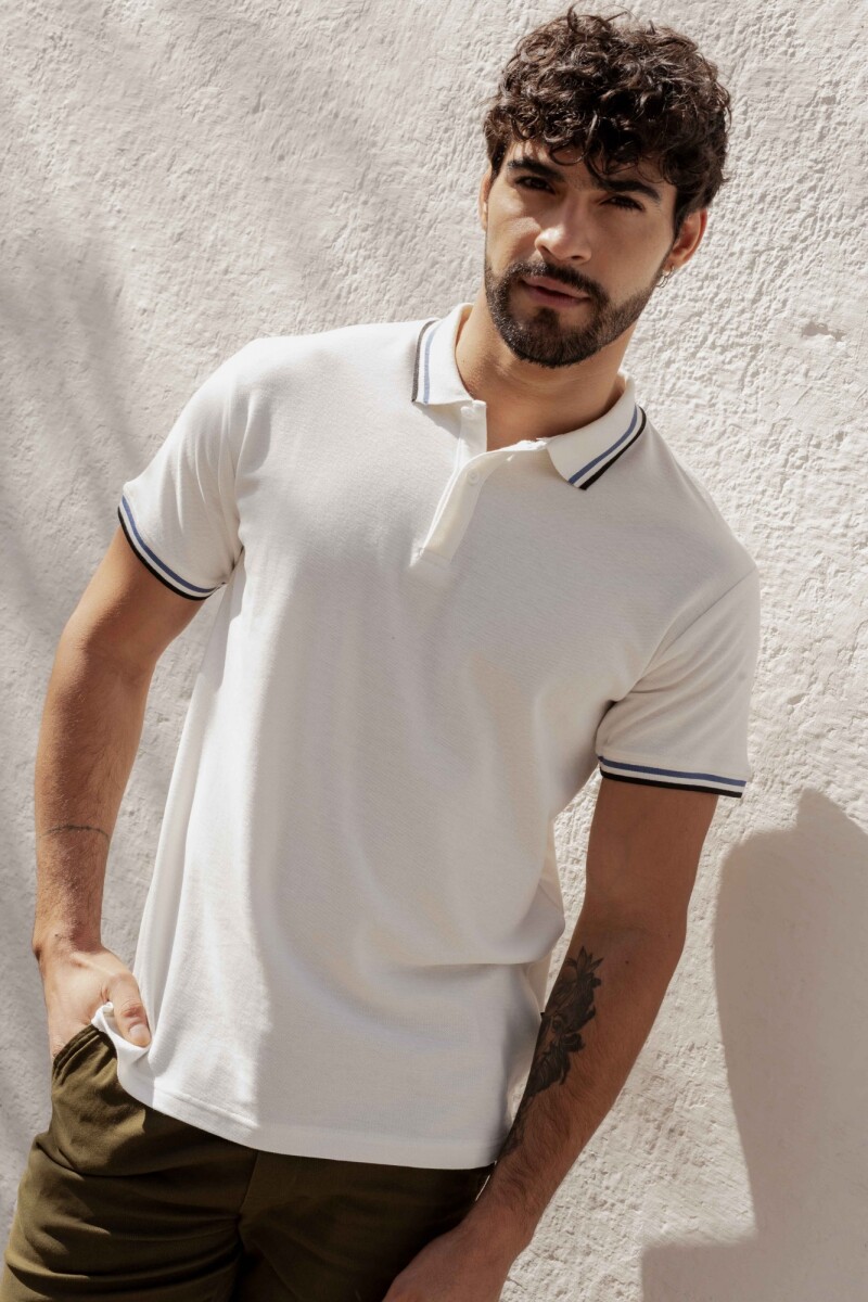 Remera Adrian - Blanco 