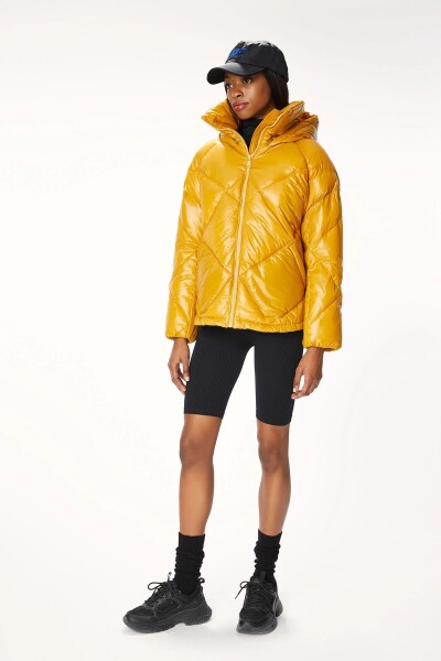 CHAQUETA Amarillo