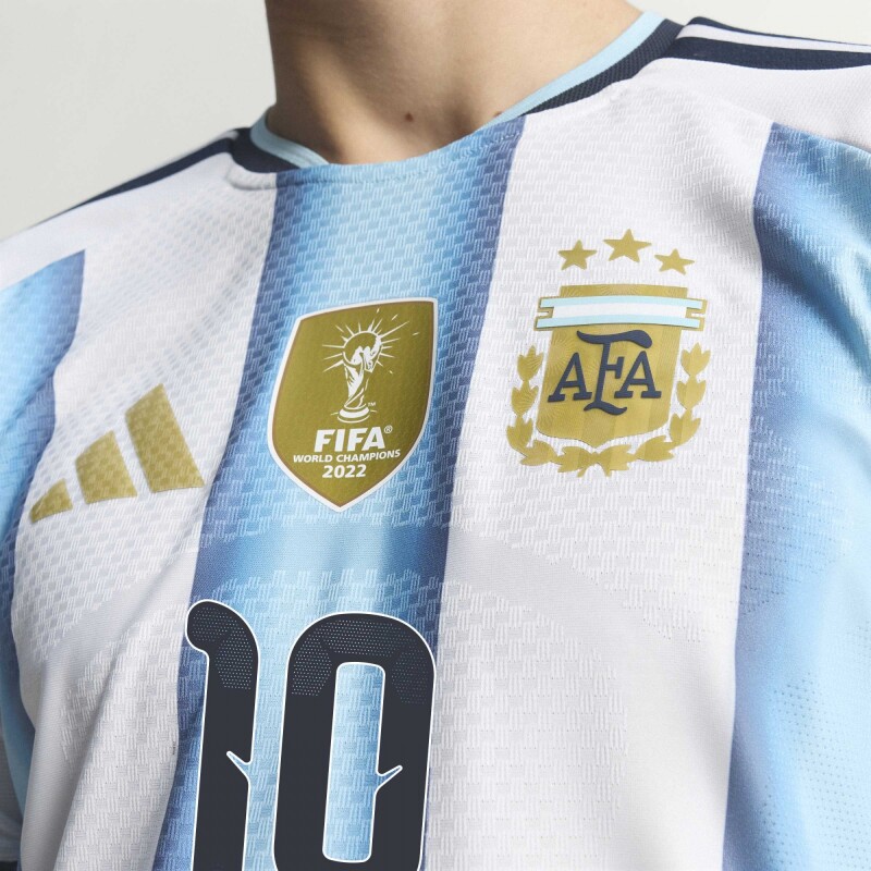 Camiseta Adidas Titular Messi Argentina 26 Versión Jugador Blanco
