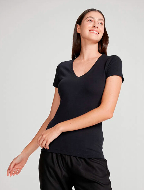 CAMISETA BÁSICA MANGA CORTA CUELLO EN V NEGRO