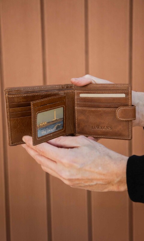 BILLETERA CUERO VULCANO WHISKY