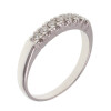 Anillo medio sin fin clásico en oro blanco 18k con siete brillantes Anillo medio sin fin clásico en oro blanco 18k con siete brillantes