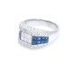 Anillo en oro 18k blanco, brillantes y zafiro carré. Anillo en oro 18k blanco, brillantes y zafiro carré.