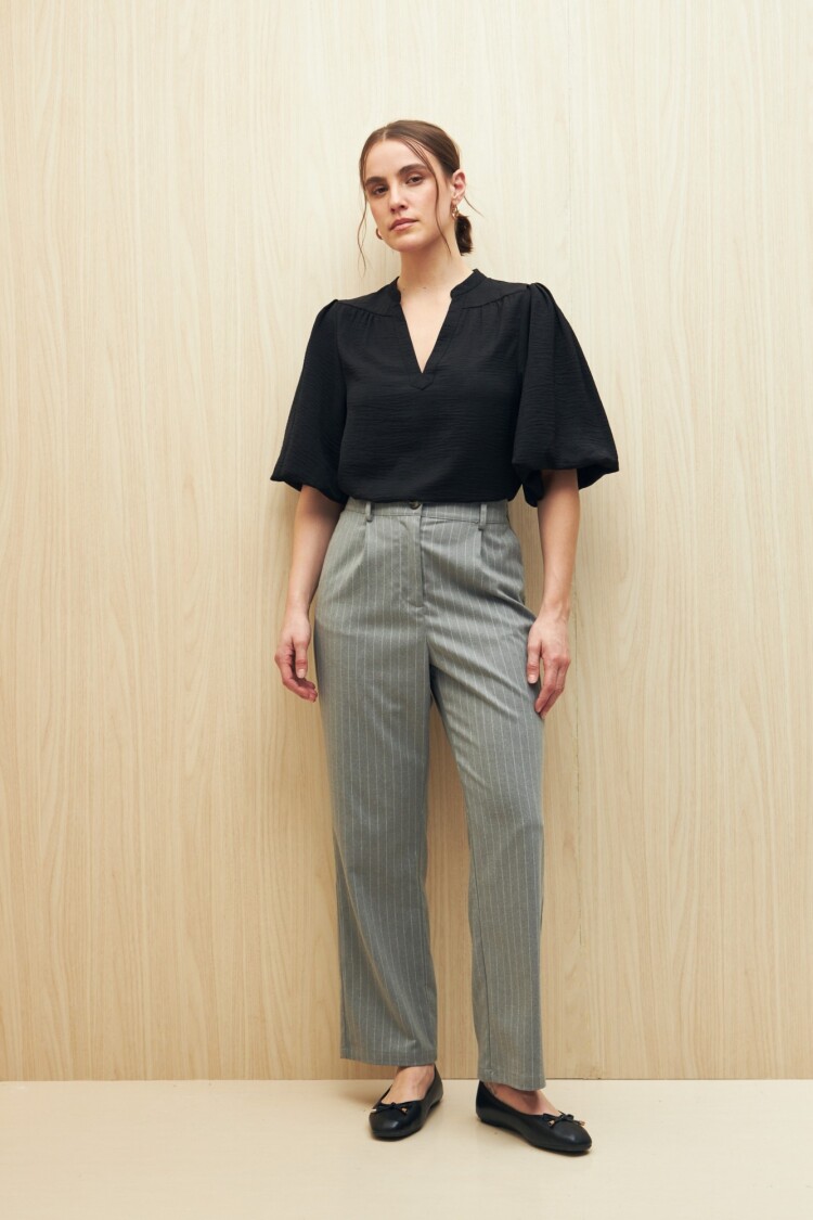 BLUSA PETALO Negro