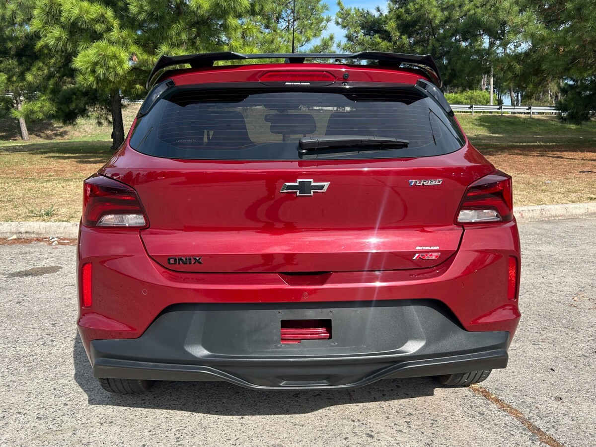 Chevrolet Onix RS 1.0T EXCELENTE ESTADO | Permuta / Financia Chevrolet Onix RS 1.0T EXCELENTE ESTADO | Permuta / Financia