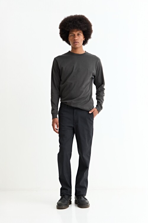 Pantalón recto NEGRO