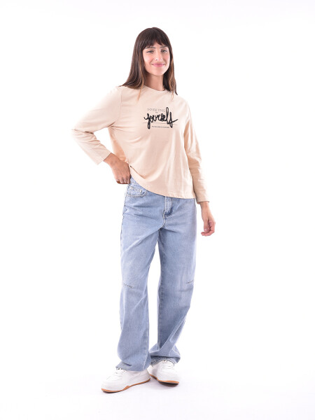 REMERA UPSALA VARIANTE 5