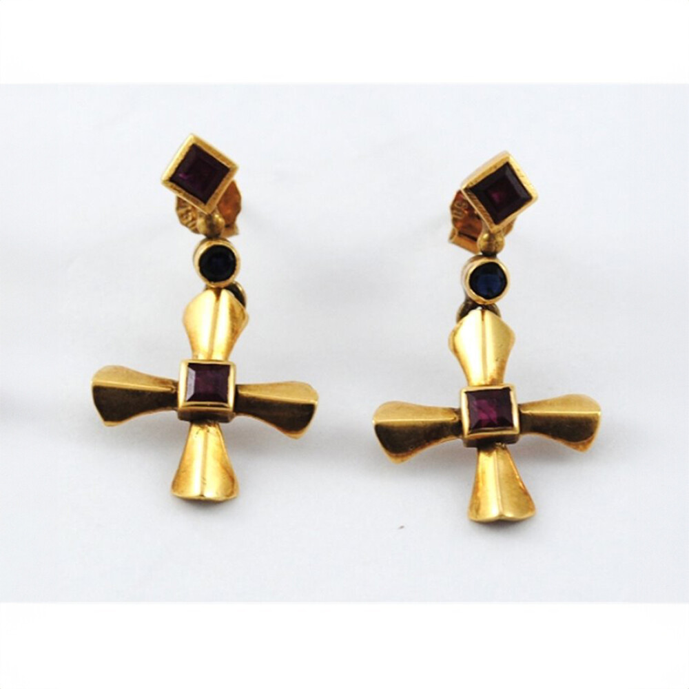 Caravanas Oro 18K Con Rubíes Y Zafiros Caravanas Oro 18K Con Rubíes Y Zafiros