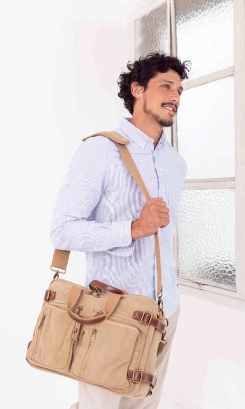 PORTA NOTEBOOK MOCHILA WORLD KAKI