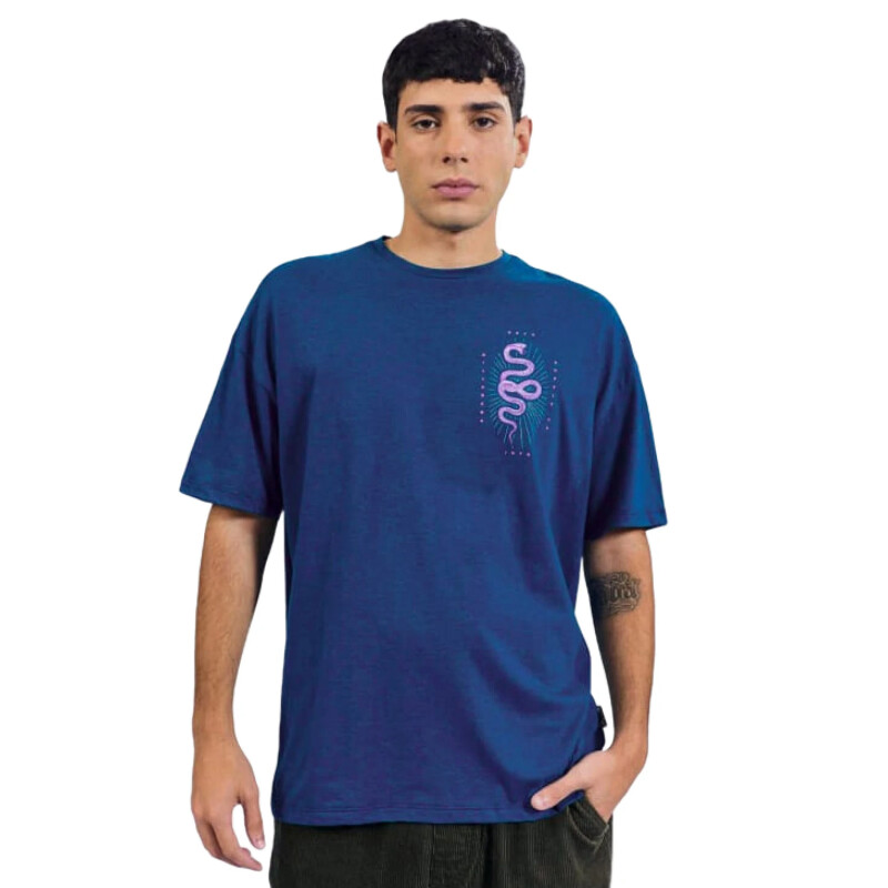 Remera Billabong Serpiente Over - Azul Remera Billabong Serpiente Over - Azul