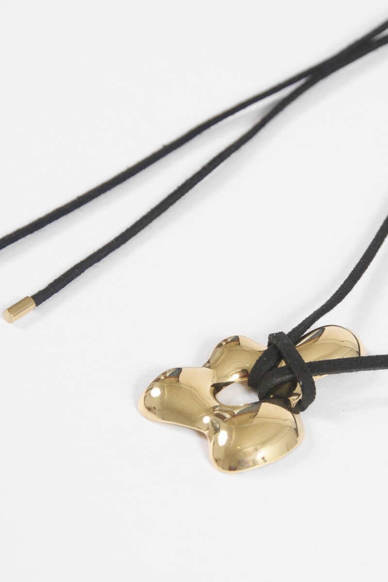 Collar cord dije flor acero dorado