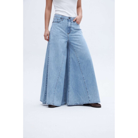 Jean Adela Light Blue 26