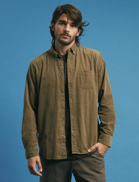 012613 CAMISA HARRY Tostado