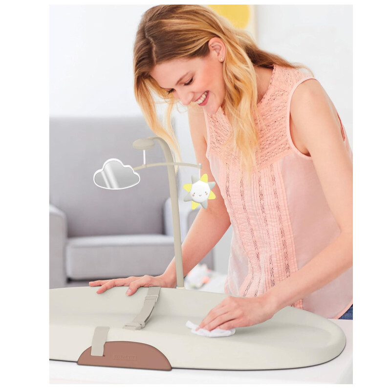Cambiador Lavable con Móvil y Cinturón de Seguridad Skip Hop Cambiador Lavable con Móvil y Cinturón de Seguridad Skip Hop
